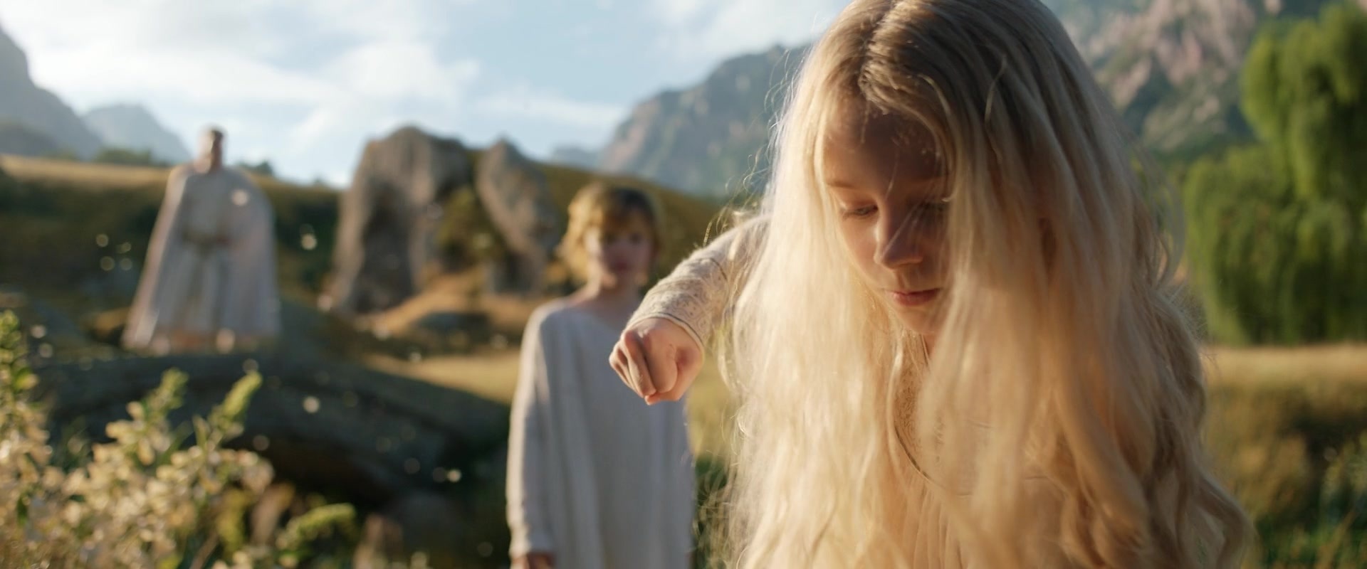 Galadriel fist a young Galadriel pulls her fist back to punch someone out of shot